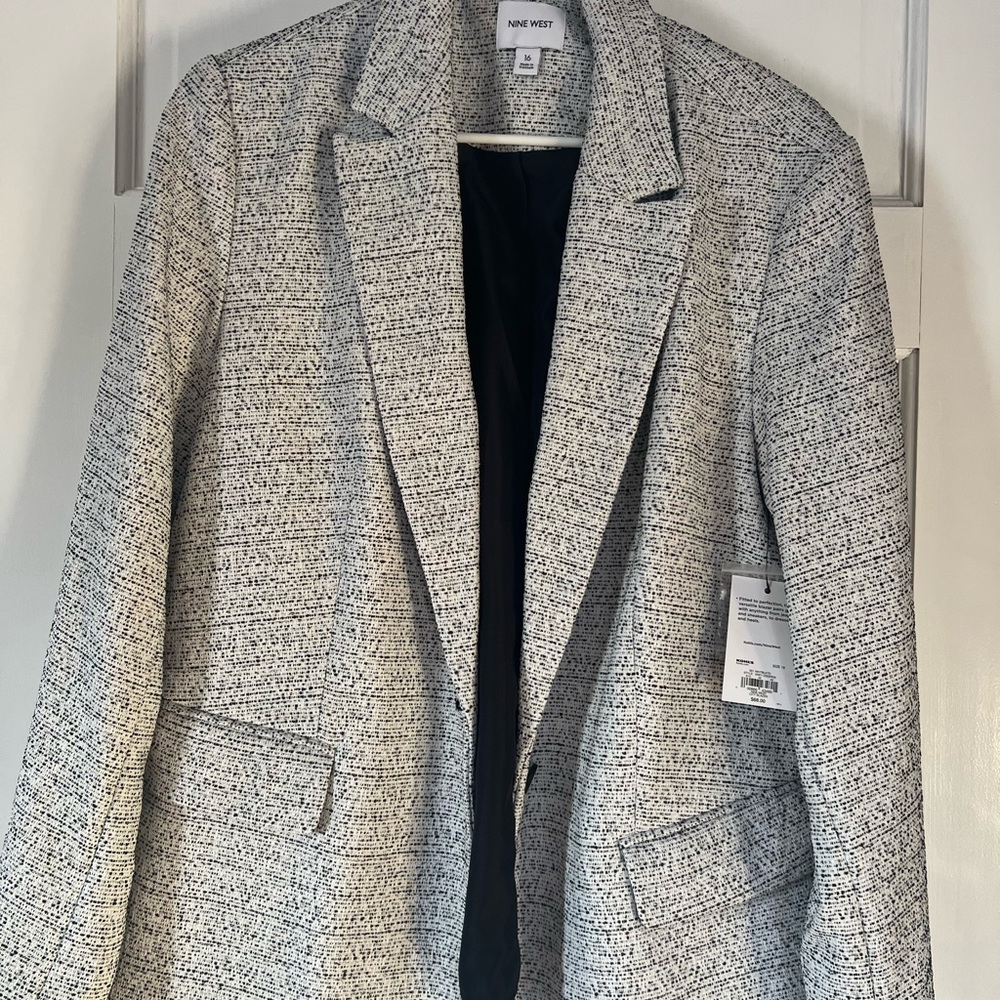 Nine West Women's Textured Cream Blazer